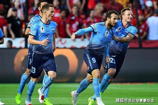 巴黎奥运男篮最佳阵容：库里詹姆斯约基奇入选